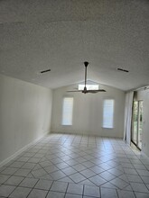 12407 Spanish Moss Dr in Hudson, FL - Building Photo - Building Photo