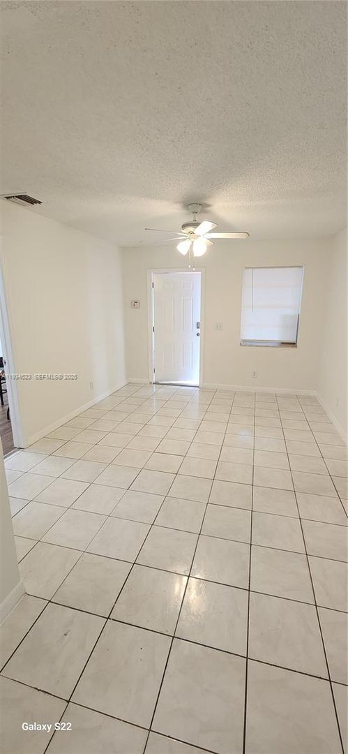 1551 N Flagler Dr in Lake Worth Beach, FL - Building Photo - Building Photo