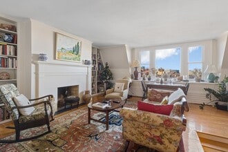 122 Beacon St in Boston, MA - Building Photo - Building Photo