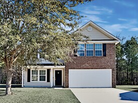 161 Cherry Laural Ln in Savannah, GA - Building Photo