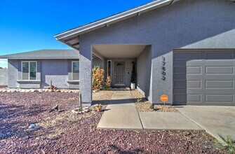 17802 N 41st Ave in Glendale, AZ - Building Photo - Building Photo