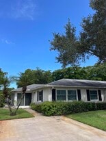 10140 S 44th Dr in Boynton Beach, FL - Building Photo