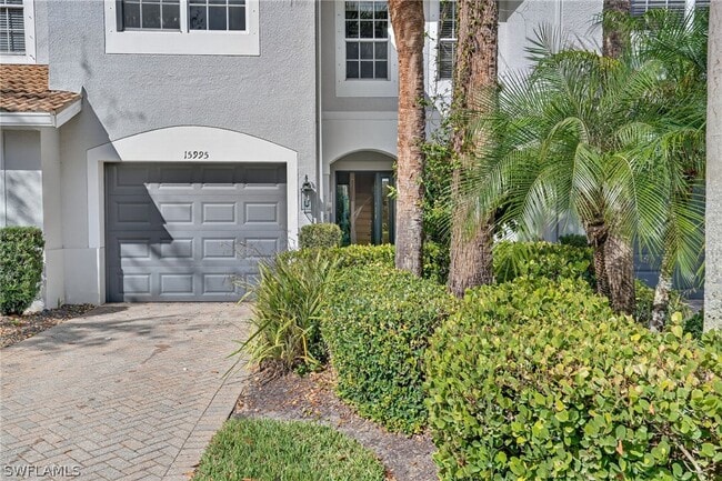 15995 Caldera Ln in Naples, FL - Building Photo - Building Photo