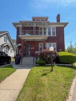 9392 Woodside St in Detroit, MI - Building Photo