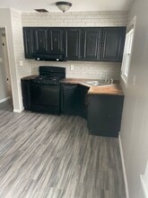 12035 Krenning Ln in St. Louis, MO - Building Photo - Building Photo