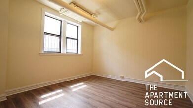 1530 N Kedzie Ave, Unit GA in Chicago, IL - Building Photo - Building Photo