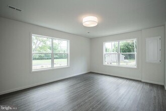 621 Port Providence Rd in Phoenixville, PA - Building Photo - Building Photo
