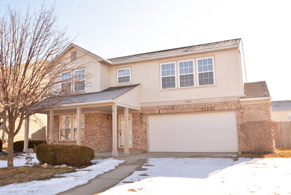 10299 Brushfield Ln in Fishers, IN - Building Photo