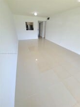 3600 NW 21st St in Lauderdale Lakes, FL - Building Photo - Building Photo