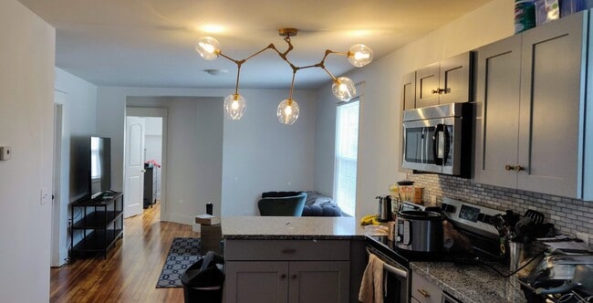 80 Murray St, Unit 1