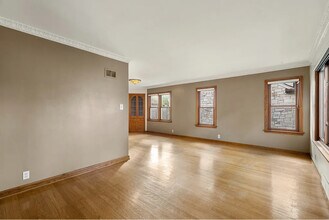 2816 N 75th St in Milwaukee, WI - Building Photo - Building Photo