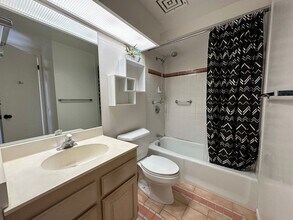 225 Queen St-Unit -1 in Honolulu, HI - Building Photo - Building Photo