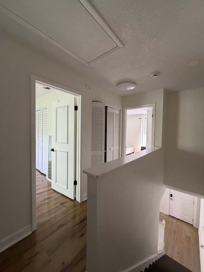 218 S Tampania Ave, Unit 218 in Tampa, FL - Foto de edificio - Building Photo