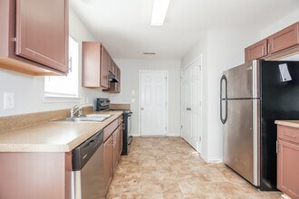 4014 Fifendrum Ln in Charlotte, NC - Building Photo - Building Photo