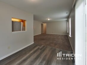 2066 Ferdinand Ct in Indianapolis, IN - Building Photo - Building Photo