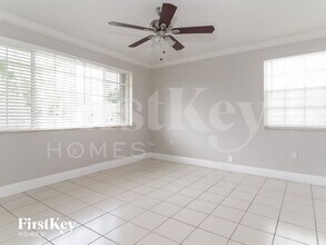 809 SW 8th Ave in Hallandale Beach, FL - Building Photo - Building Photo