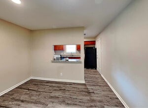 10014 Catlett Ln in La Porte, TX - Building Photo - Building Photo