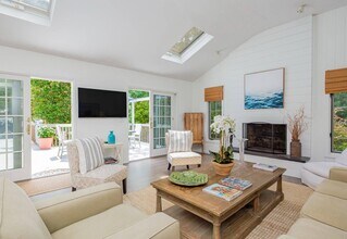 25 High Point Rd in East Hampton, NY - Building Photo - Building Photo