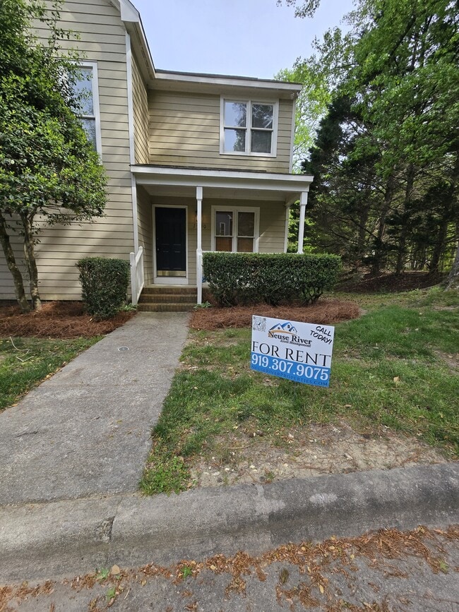 1500 Oakland Hills Way in Raleigh, NC - Building Photo - Building Photo