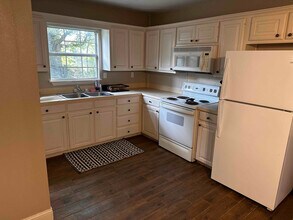 11773 County Rd 140 in Flint, TX - Foto de edificio - Building Photo