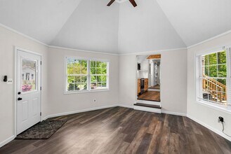 39976 New Rd in Aldie, VA - Building Photo - Building Photo