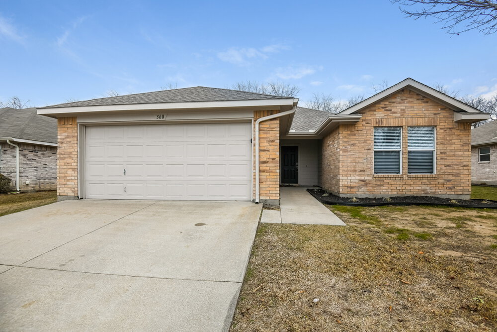 360 Marsha St in Saginaw, TX - Building Photo