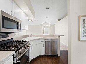 1729 Pine Valley Dr in Melbourne, FL - Building Photo - Building Photo