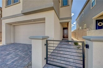 167 Marlette Crk Pl in Las Vegas, NV - Building Photo - Building Photo