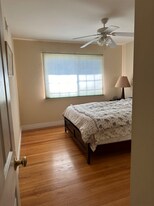 10320 Farallone Dr in Cupertino, CA - Building Photo