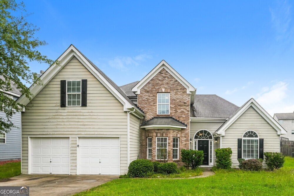 1471 Ewing Farm Dr in Loganville, GA - Foto de edificio
