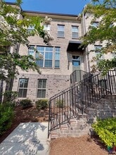 4254 Spruce Pine Alley in Doraville, GA - Building Photo - Building Photo