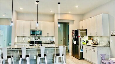 1211 Arisha Dr in Kissimmee, FL - Building Photo - Building Photo