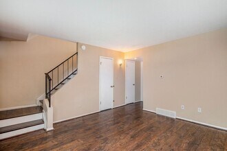 9160 Lehigh Ave in Denver, CO - Building Photo - Building Photo