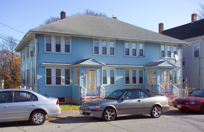 134-136 Old Colony Ave in Quincy, MA - Building Photo - Building Photo