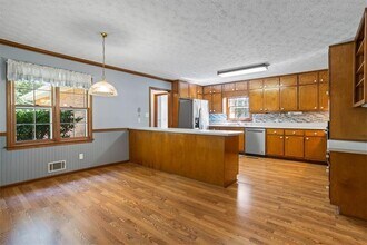 3929 Lenora Church Rd in Snellville, GA - Building Photo - Building Photo