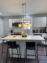 103 Wyoming St in Stratford, CT - Building Photo - Building Photo