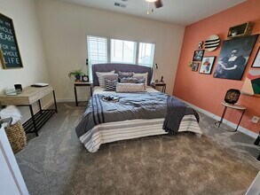 6122 Cleburne Ct in Charlotte, NC - Foto de edificio - Building Photo