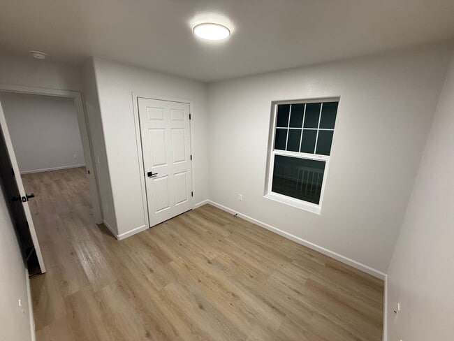 8460-8460 N Palmer Fishhook Rd in Palmer, AK - Building Photo - Building Photo