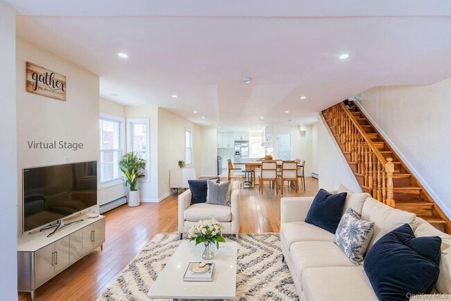 154-24-154-13 13th Ave in New York, NY - Building Photo - Building Photo