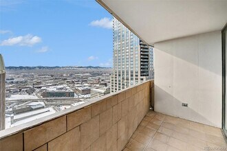1020 15th St, Unit 35L in Denver, CO - Building Photo - Building Photo