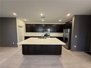 9684 Abel Clf St in Las Vegas, NV - Building Photo - Building Photo