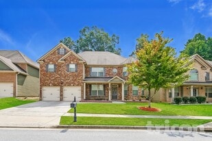 3554 Hideaway Ln in Loganville, GA - Building Photo