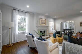 2221 Olive St in Baton Rouge, LA - Building Photo - Building Photo