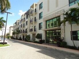4670 NW 84th Ave in Doral, FL - Building Photo