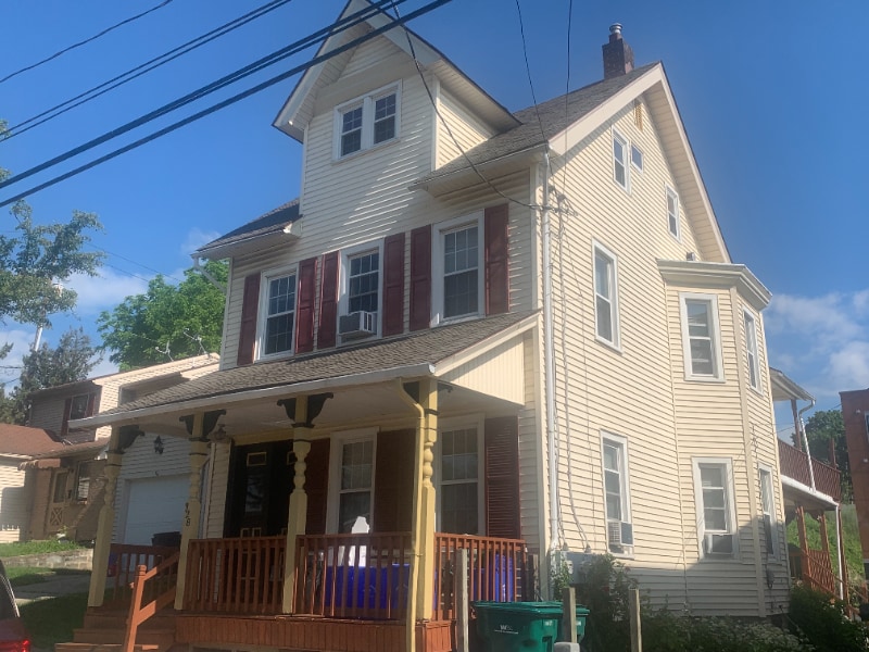 328 Spring St in Bethlehem, PA - Foto de edificio
