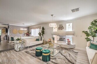 10742 Artesia Wells St in Henderson, NV - Building Photo - Building Photo