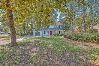 2051 Infantry Dr in Mount Pleasant, SC - Building Photo - Building Photo