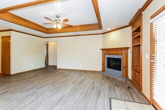 1120 Shelly Rd in Yukon, OK - Building Photo - Building Photo