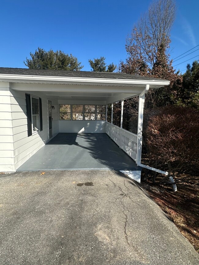 809 E D St in Brunswick, MD - Building Photo - Building Photo