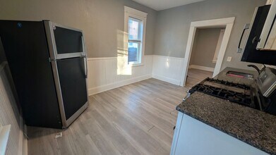 3023 N Sheridan Ave in Minneapolis, MN - Building Photo - Building Photo